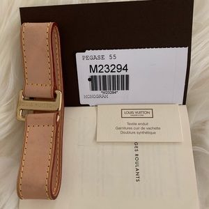 Louis Vuitton Luggage strap